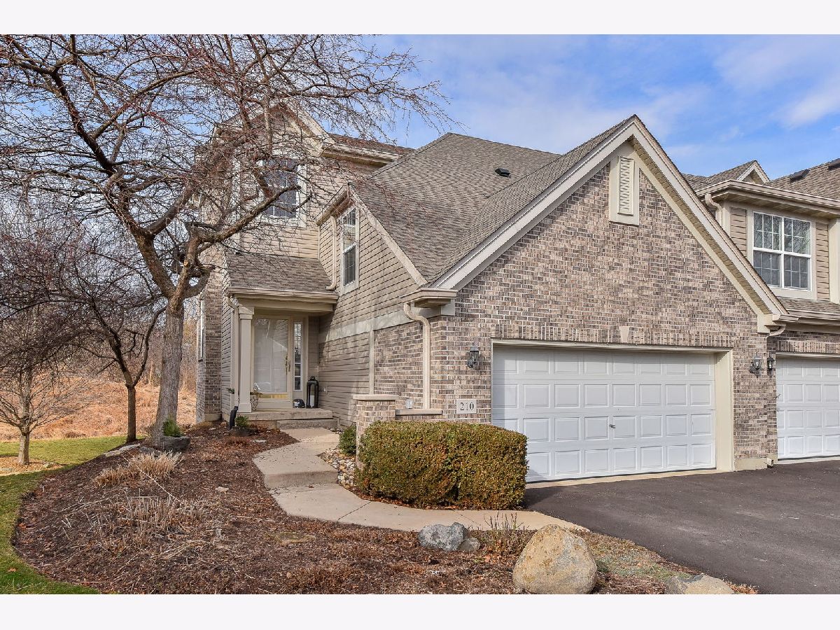 Townhomes Sold River Mist On The Fox Oswego Illinois, 210 River Mist