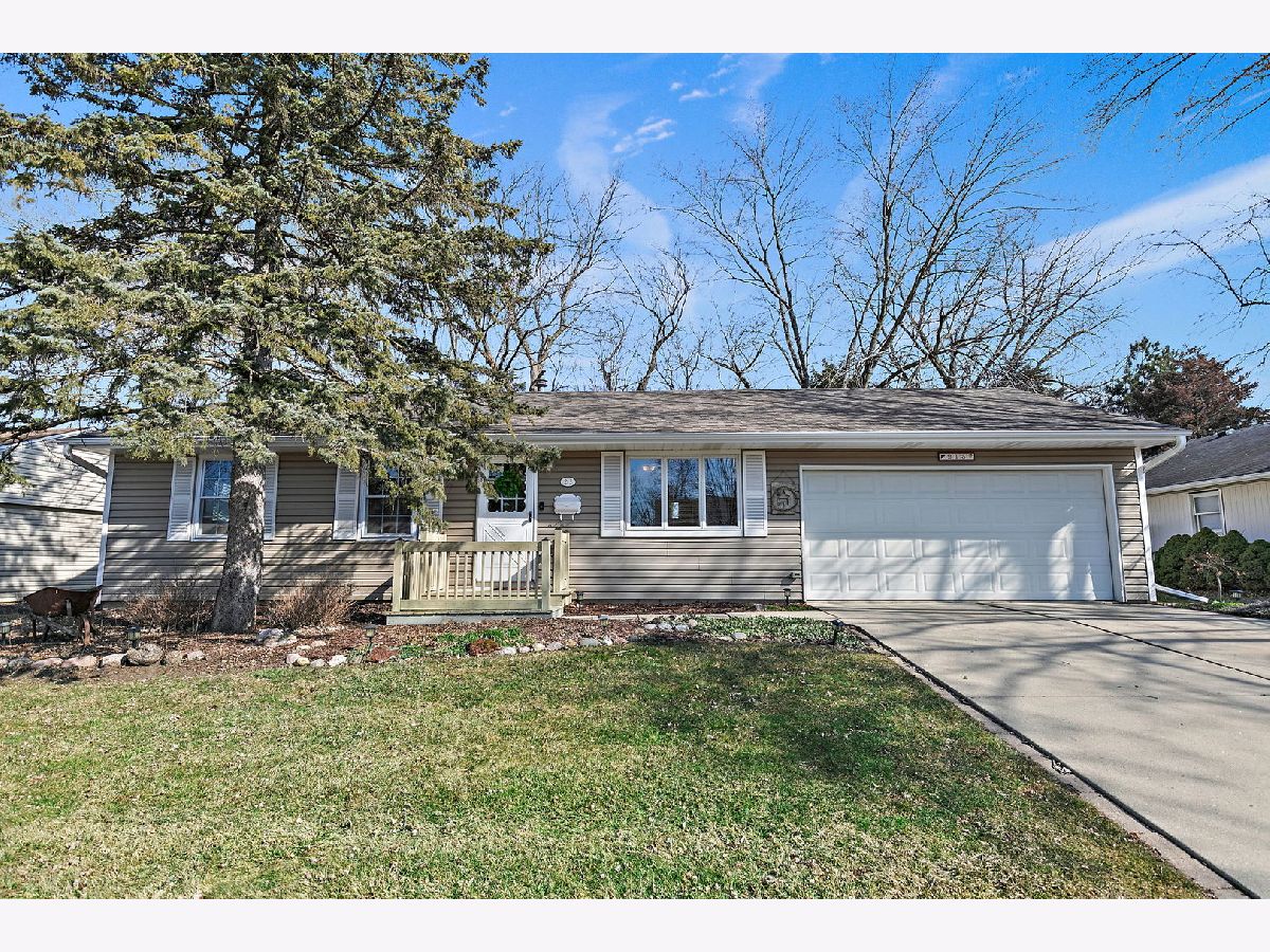 Homes Sold Glenbrook Streamwood Illinois, 213 Kennedy
