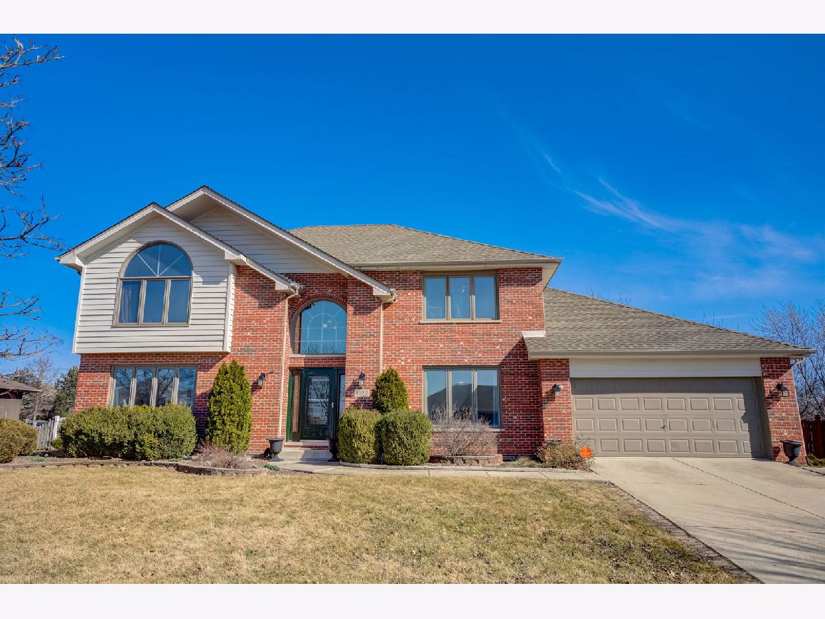 Homes Sold Abbey Glen Lockport Illinois, 1020 Glenmore
