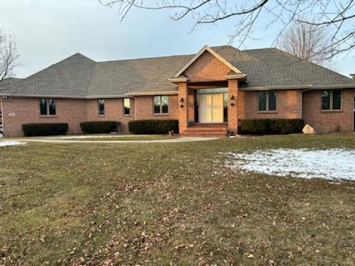 Homes & Condominiums Sold Bel Air Estates Poplar Grove Illinois, 2801 Stinson