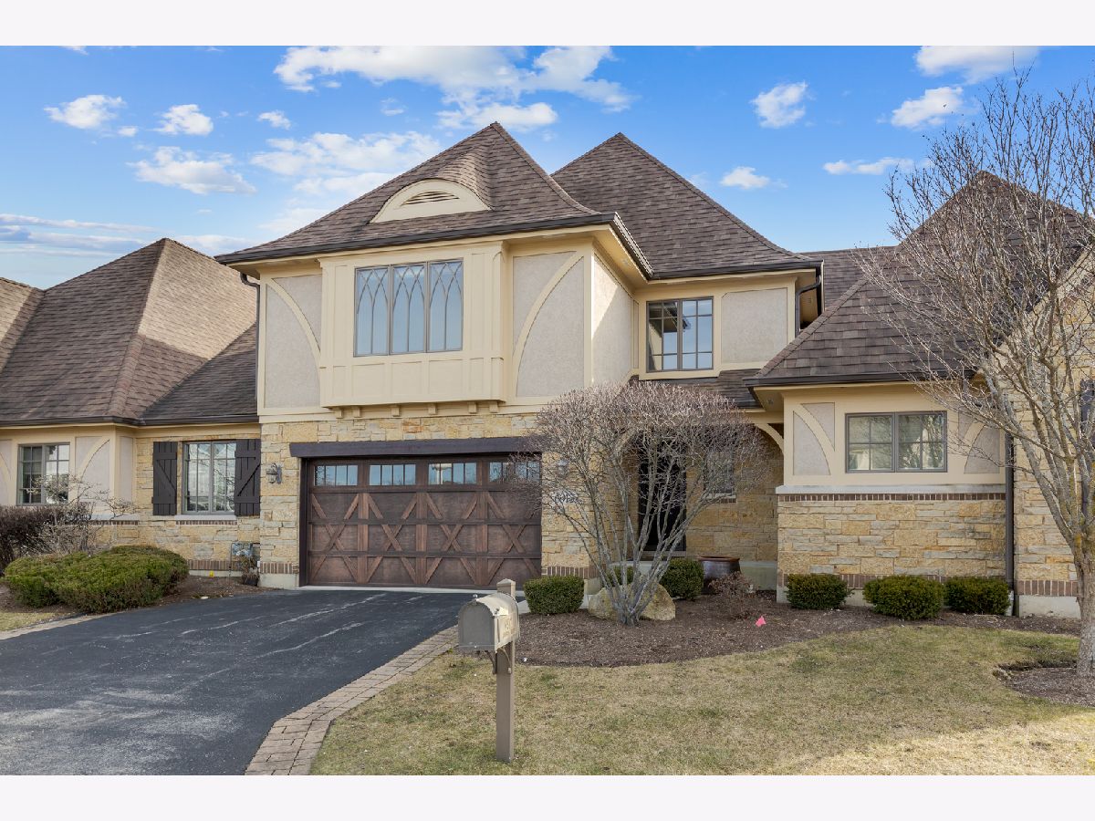 Homes & Condos & Townhomes Sold Cambria Lakewood Illinois, 6912 Cambria