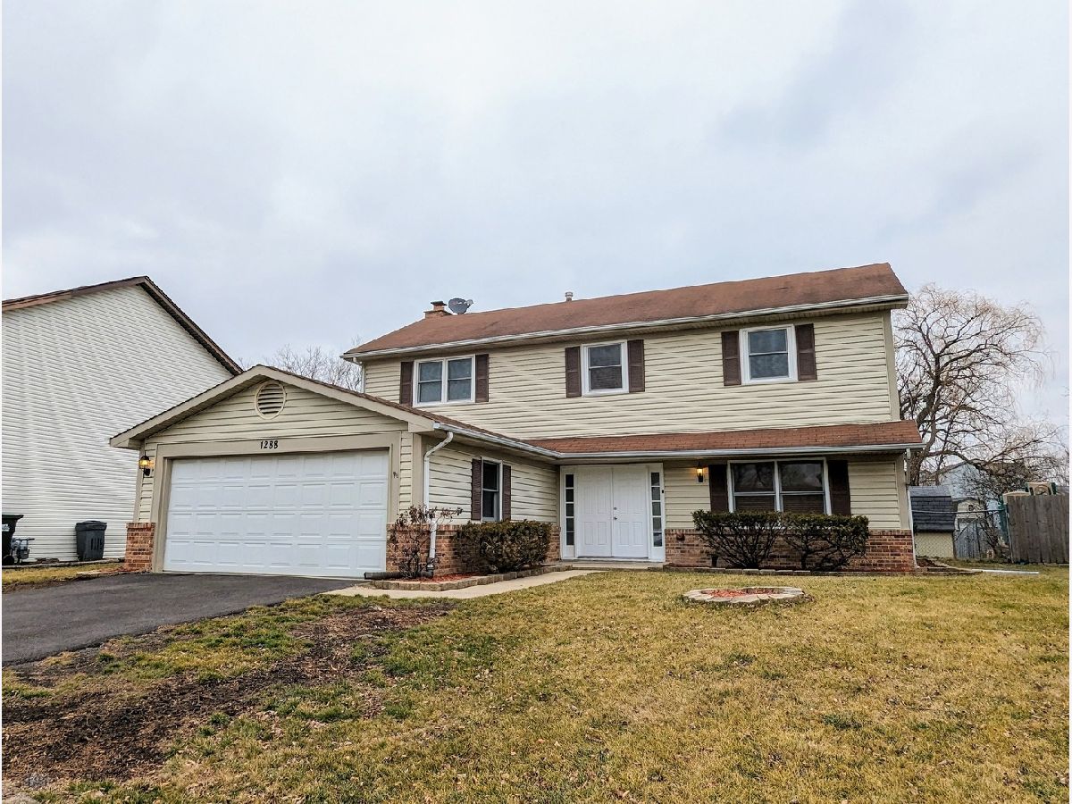 Townhomes & Homes Rented Spring Valley Carol Stream Illinois, 1288 Big Horn