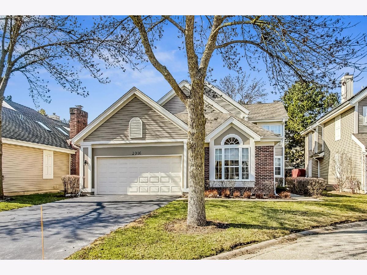 Homes & Condos & Townhomes Sold Enclave Arlington Heights Illinois, 2016 Evergreen