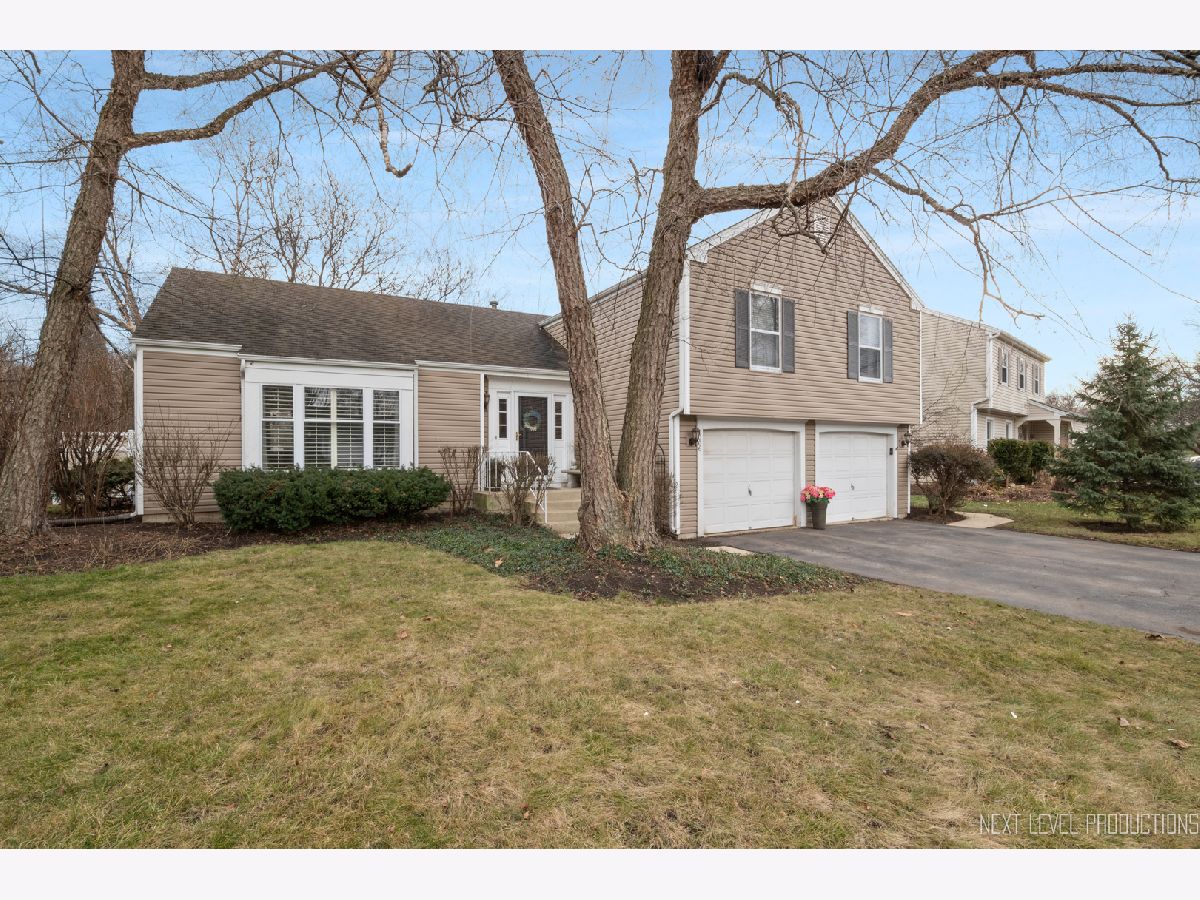 Homes & Condos & Townhomes Sold Timbers St Charles Illinois, 1006 Millington