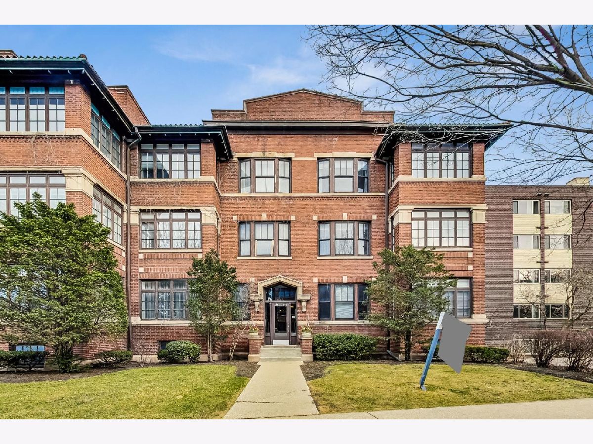 Condominiums Sold Renaissance Ridge Evanston Illinois, 843 Ridge