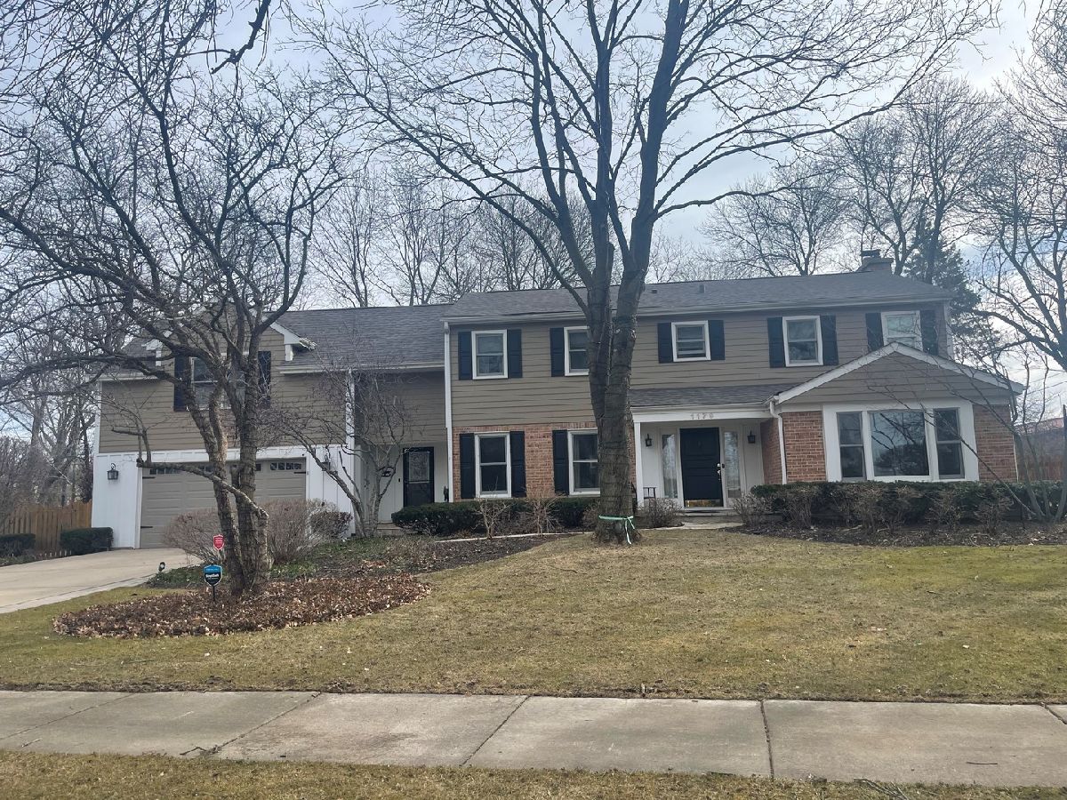 Homes Sold Whispering Oaks Lake Forest Illinois, 1179 Grandview