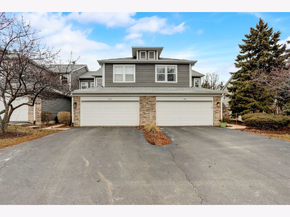 Townhomes Sold Baker Hill Glen Ellyn Illinois, 112 Tanglewood