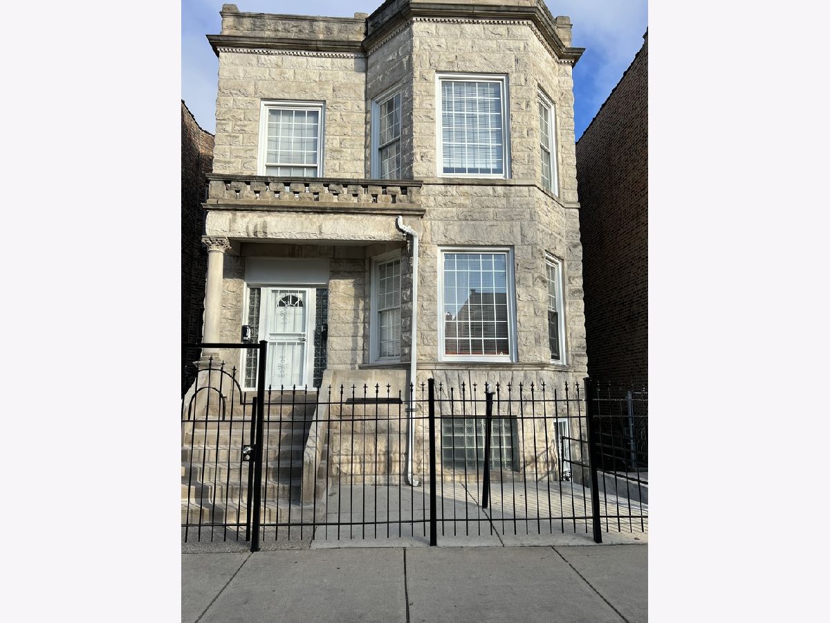 Homes & Townhomes & Condos Sold Lawndale Chicago Illinois, 1517 Central Park