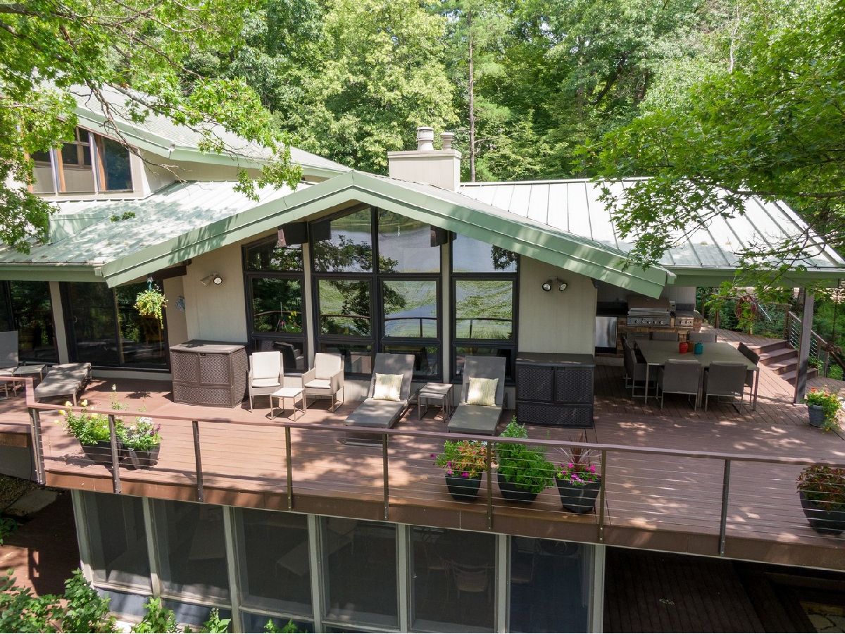 Homes Sold Biltmore North Barrington Illinois, 444 Signal Hill