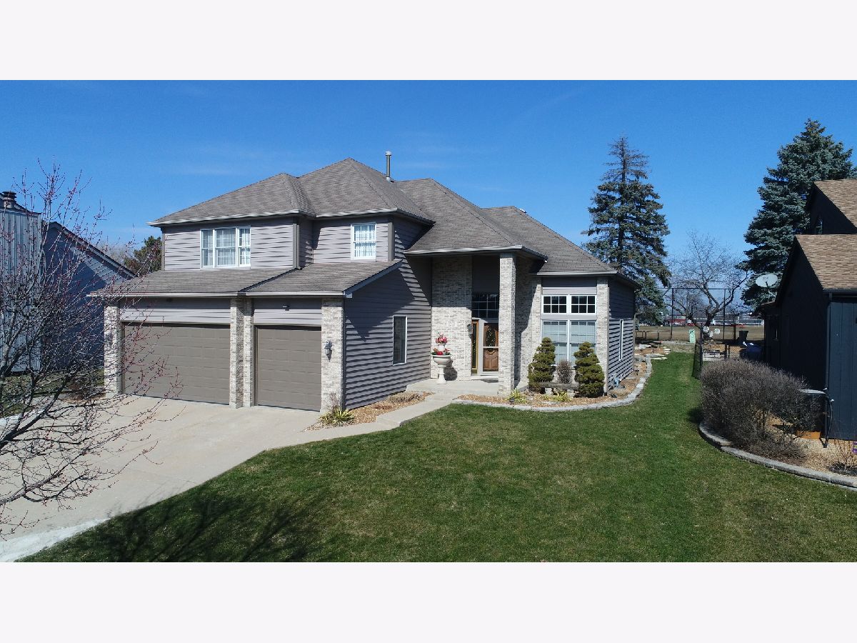 Homes Sold Dunham Knolls Woodridge Illinois, 1260 Golf View