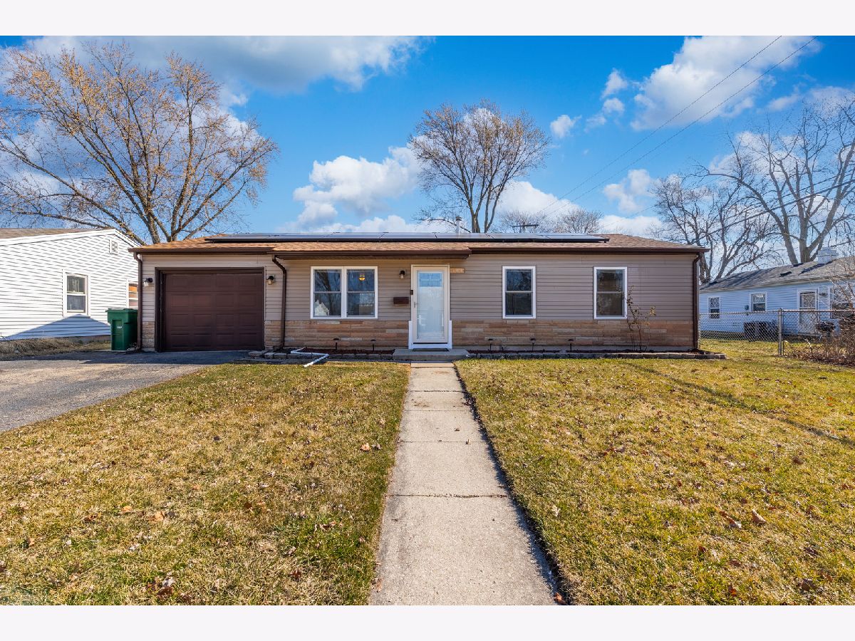 Homes Rented Hampton Park Romeoville Illinois, 603 Hudson