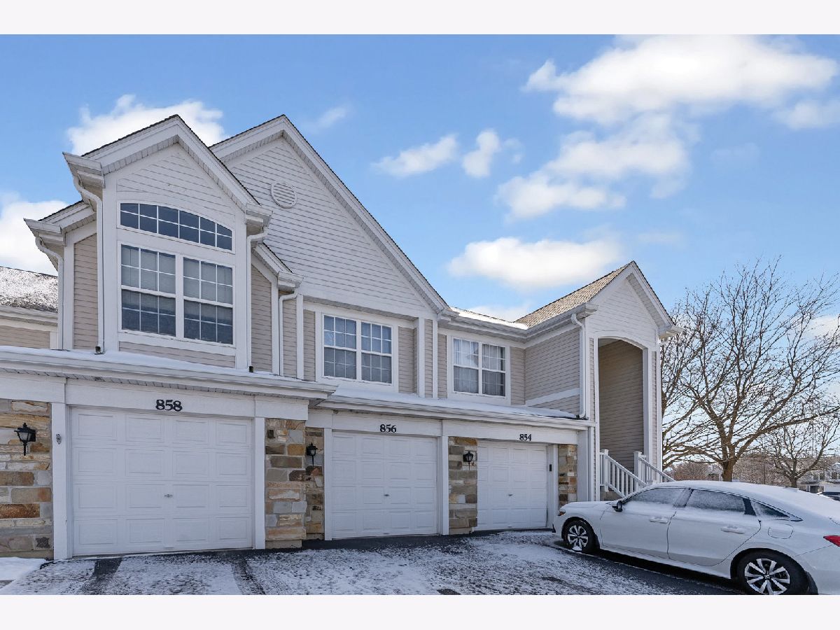 Townhomes & Condos Sold Concord Pointe Carol Stream Illinois, 856 Brompton