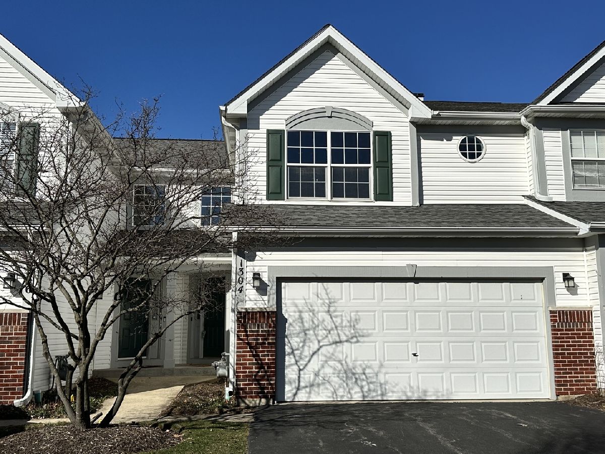Townhomes & Condos Sold Lakeview At Woodland Hills Bartlett Illinois, 1304 Filly