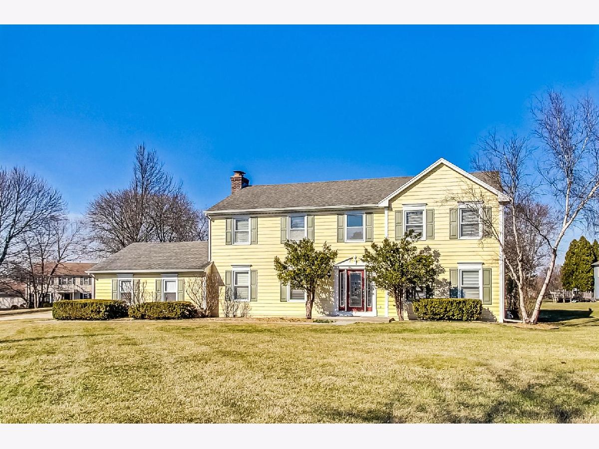 Homes Sold Oak Hills Long Grove Illinois, 5512 Farmcrest
