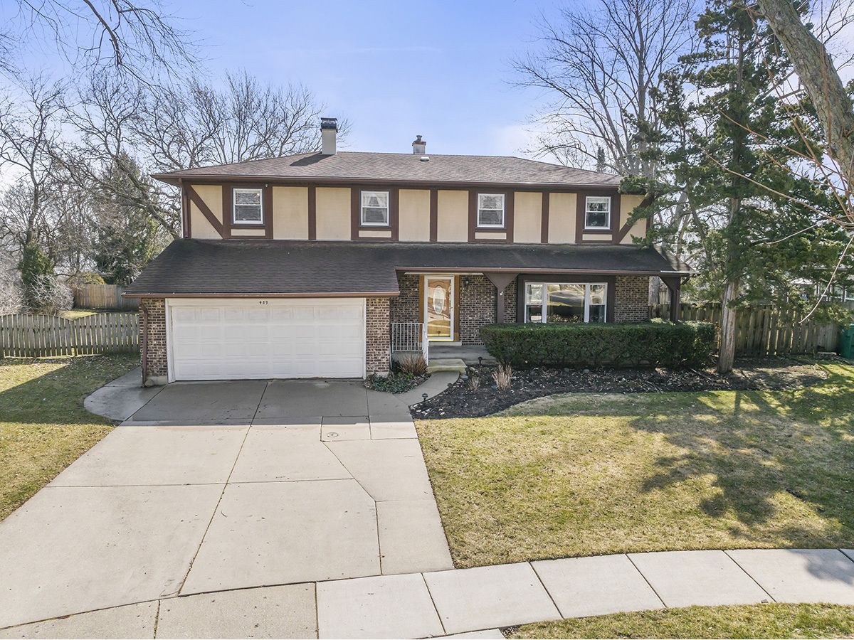 Homes & Condos & Townhomes Sold Cambridge Of Buffalo Grove Buffalo Grove Illinois, 489 Trinity