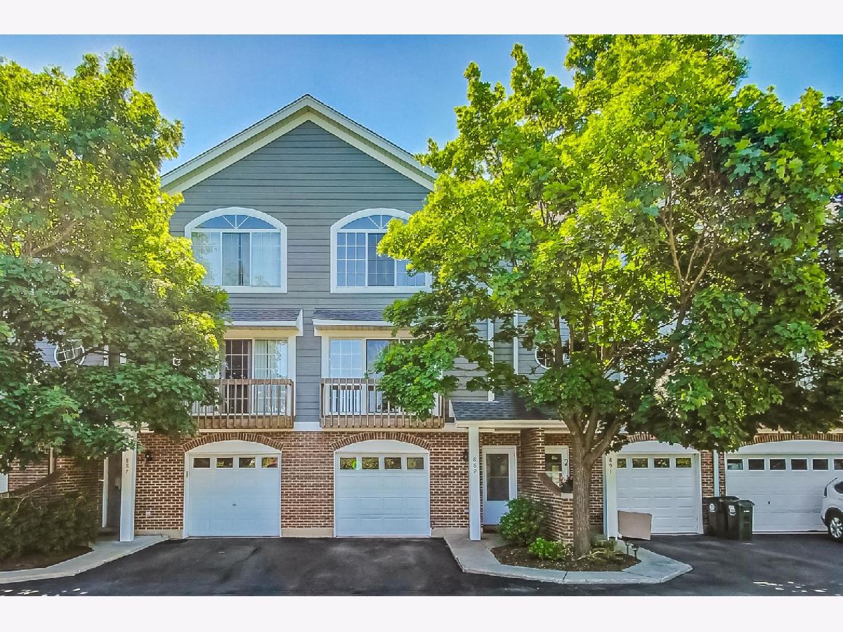 Townhomes Sold Hickory Hill Palatine Illinois, 889 Saint Johns
