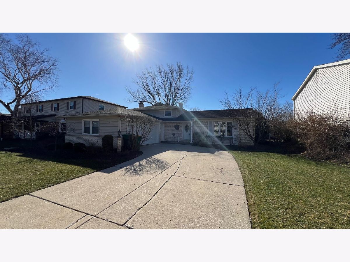 Homes & Condos & Townhomes Rented Cambridge Of Buffalo Grove Buffalo Grove Illinois, 461 Middlesex