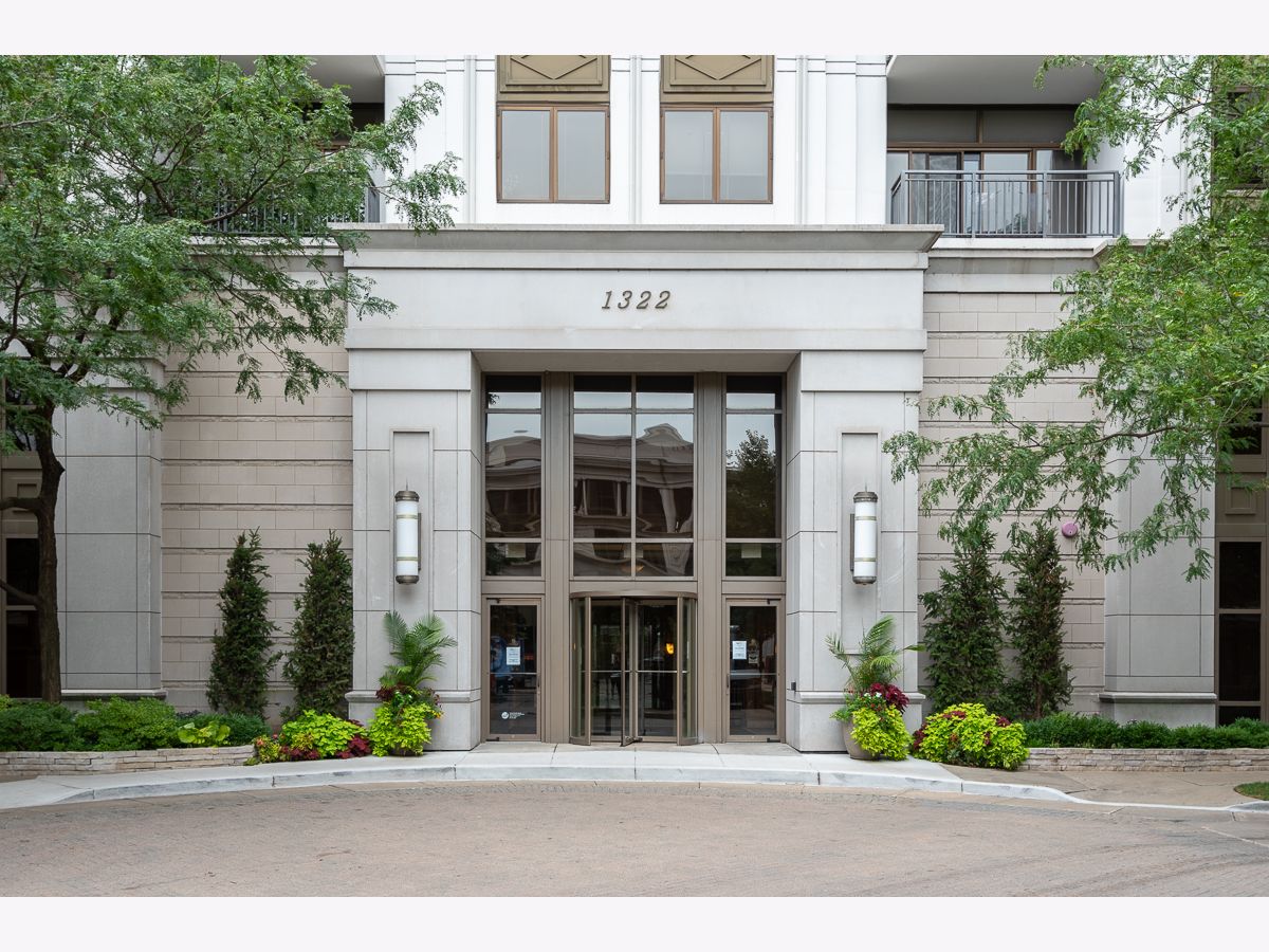 Condominiums Sold Museum Park Tower Chicago Illinois