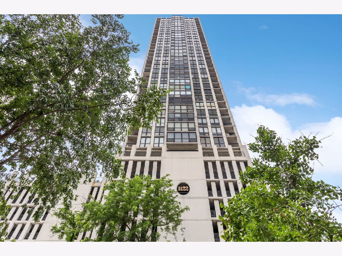 Condominiums Sold Elm At Clark Condos Chicago Illinois, 1122 Clark