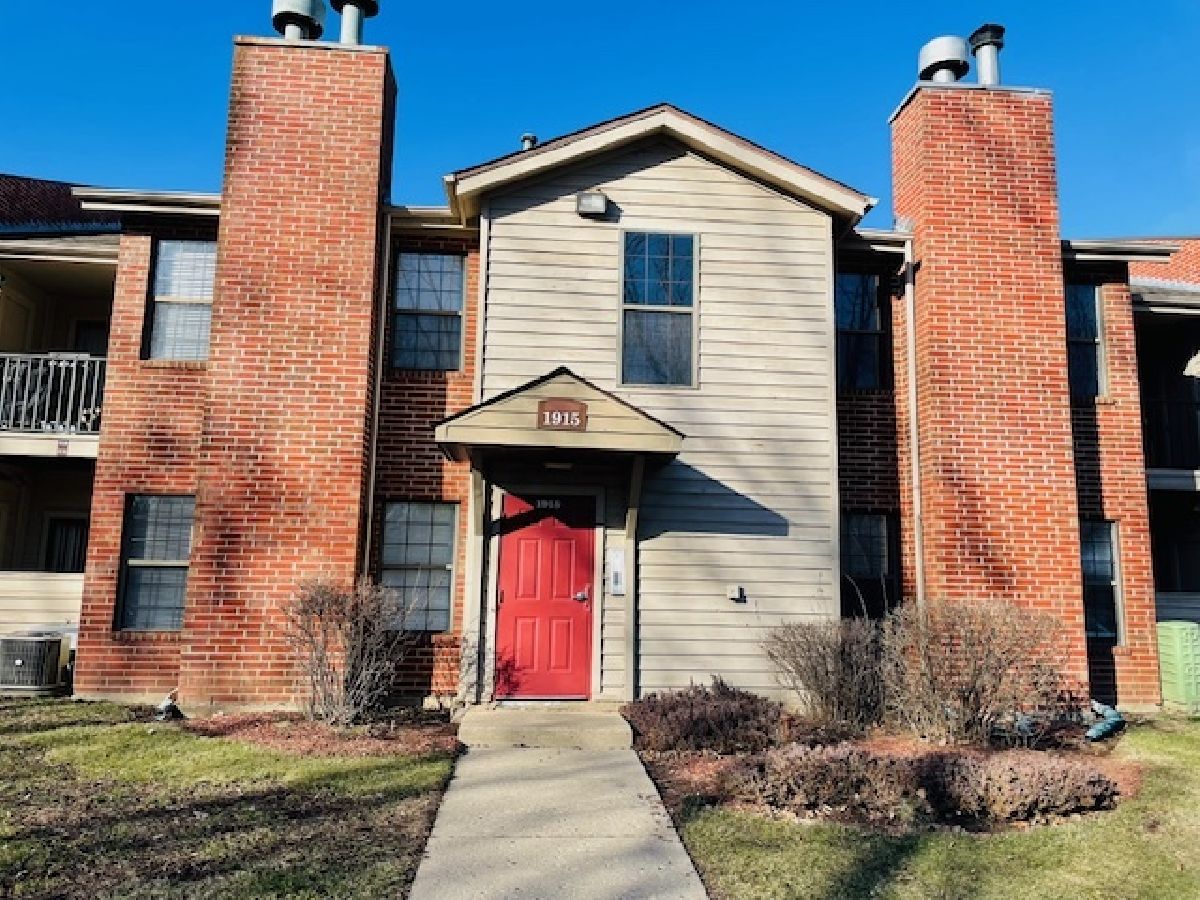 Condominiums Sold Foxfire Palatine Illinois, 1915 Hicks