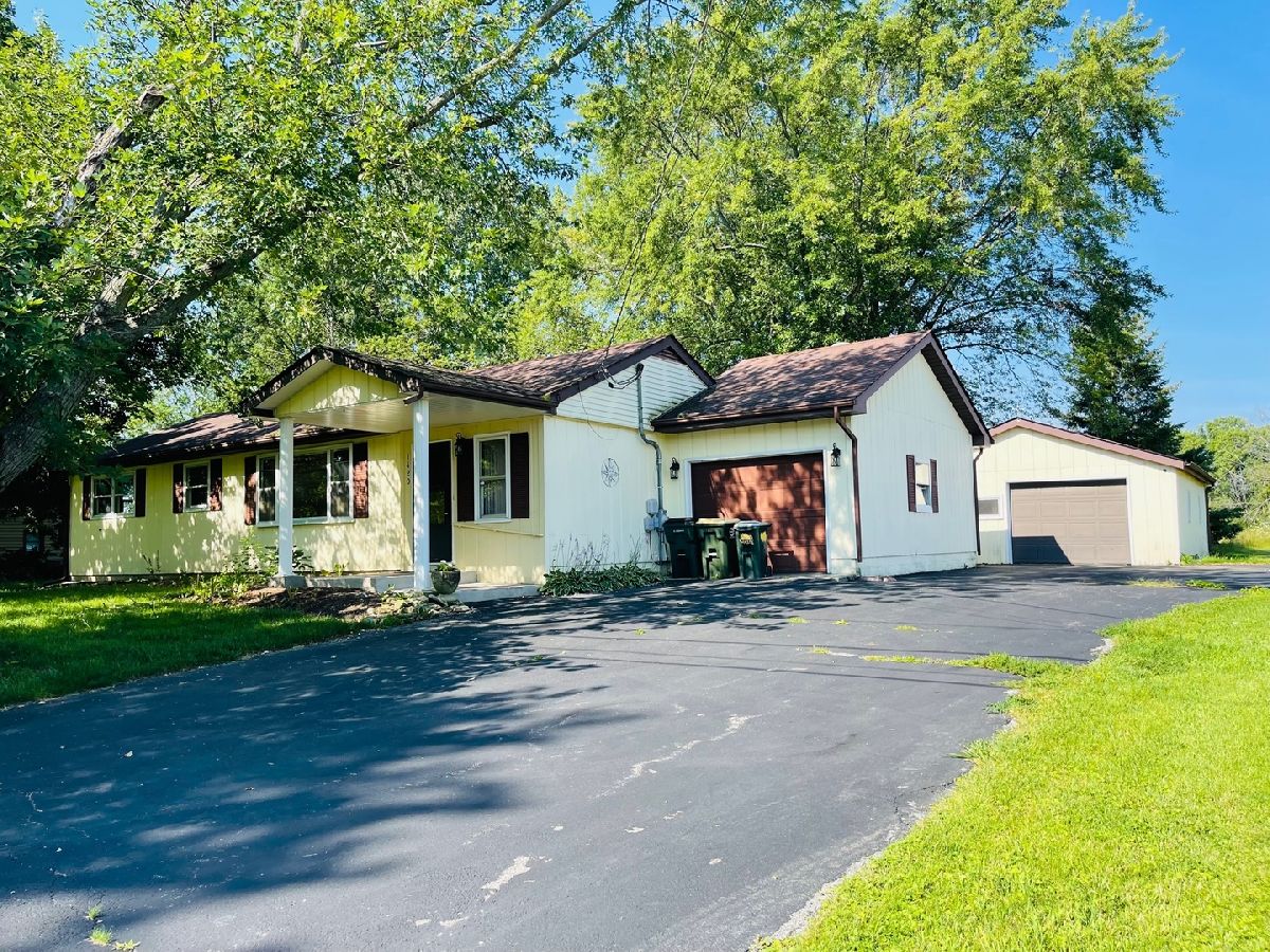  Rented Winthrop Harbor Illinois, 1420 Monroe