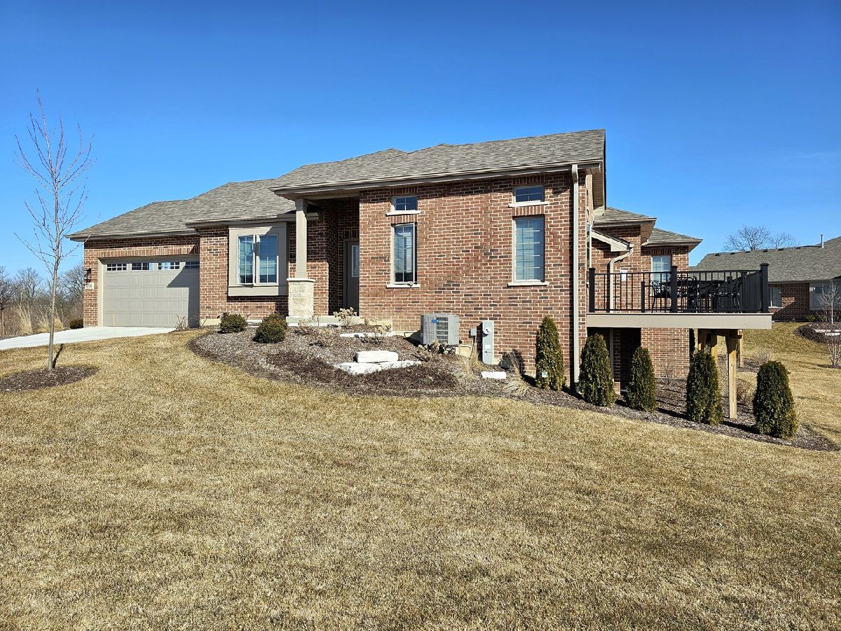 Homes & Townhomes Sold Lighthouse Pointe Frankfort Illinois, 8799 Two Rivers Harbor