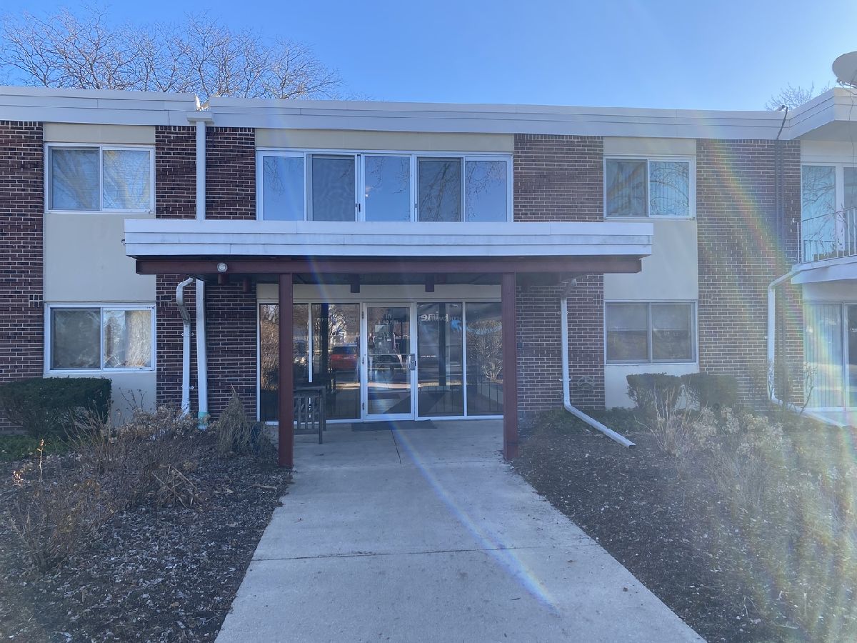 Condominiums Sold Cameo Terrace Wheeling Illinois, 127 Wolf