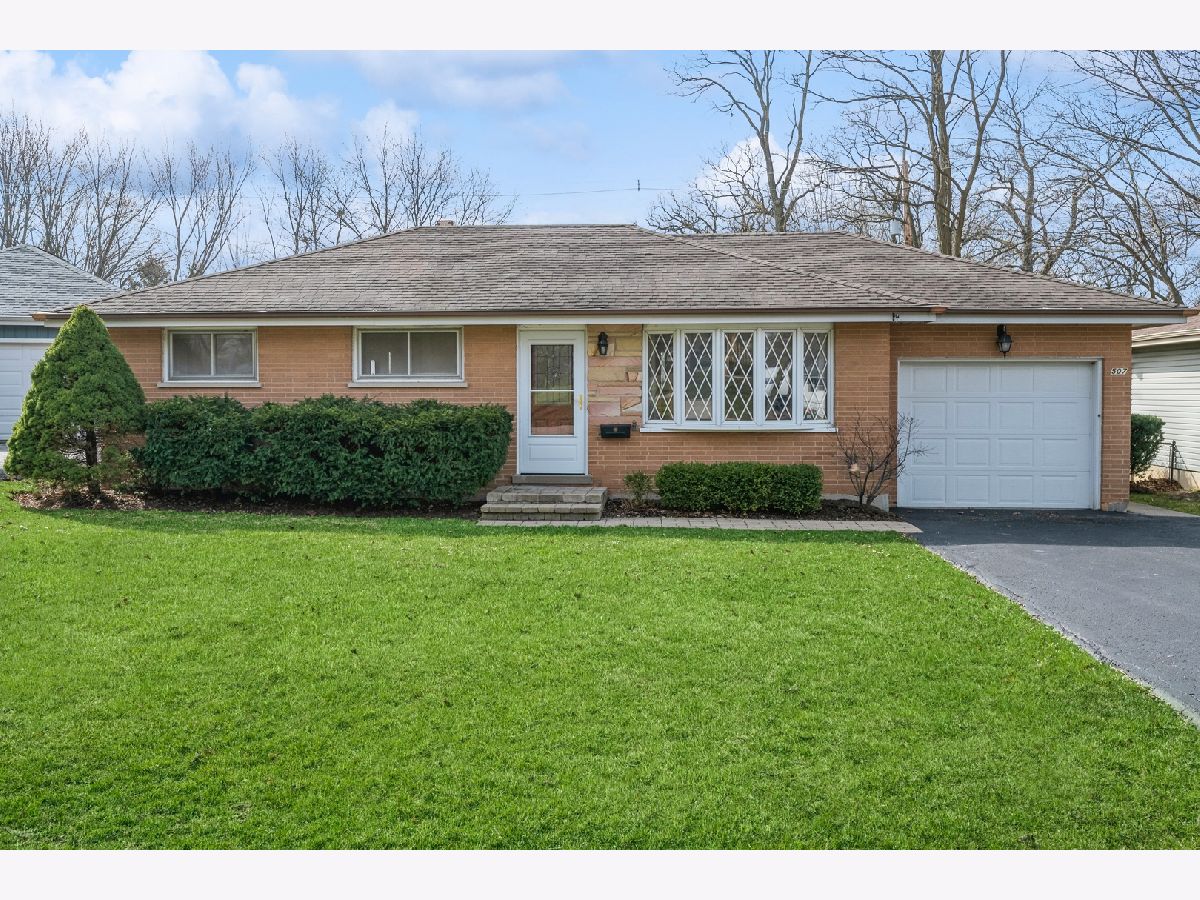 Homes Sold Manor Grayslake Illinois, 507 Stuart
