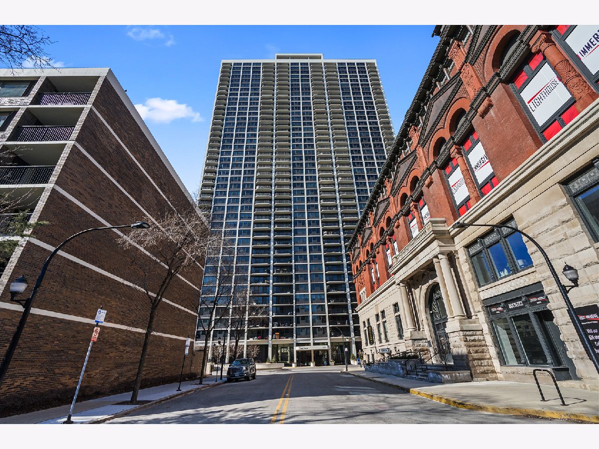 Condominiums Sold James House Chicago Illinois, 1560 Sandburg