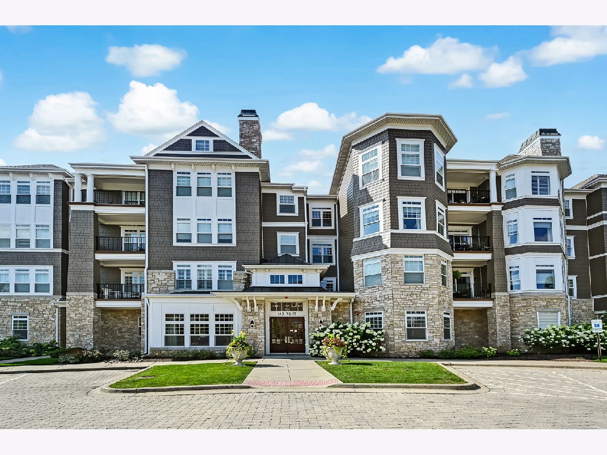 Condos & Townhomes Sold Hamptons Of Hinsdale Hinsdale Illinois, 149 Kennedy