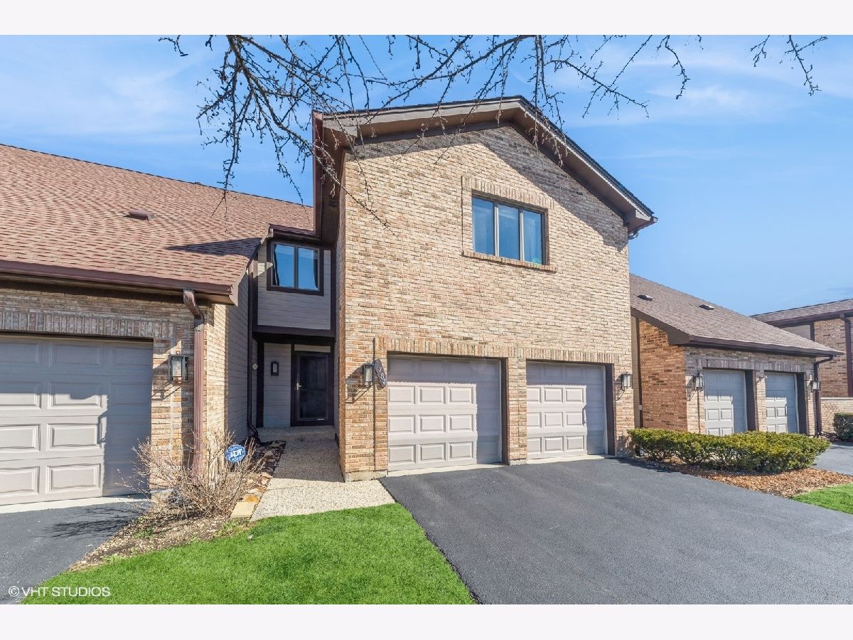 Townhomes Sold Poplar Creek Hoffman Estates Illinois, 1784 Pebble Beach