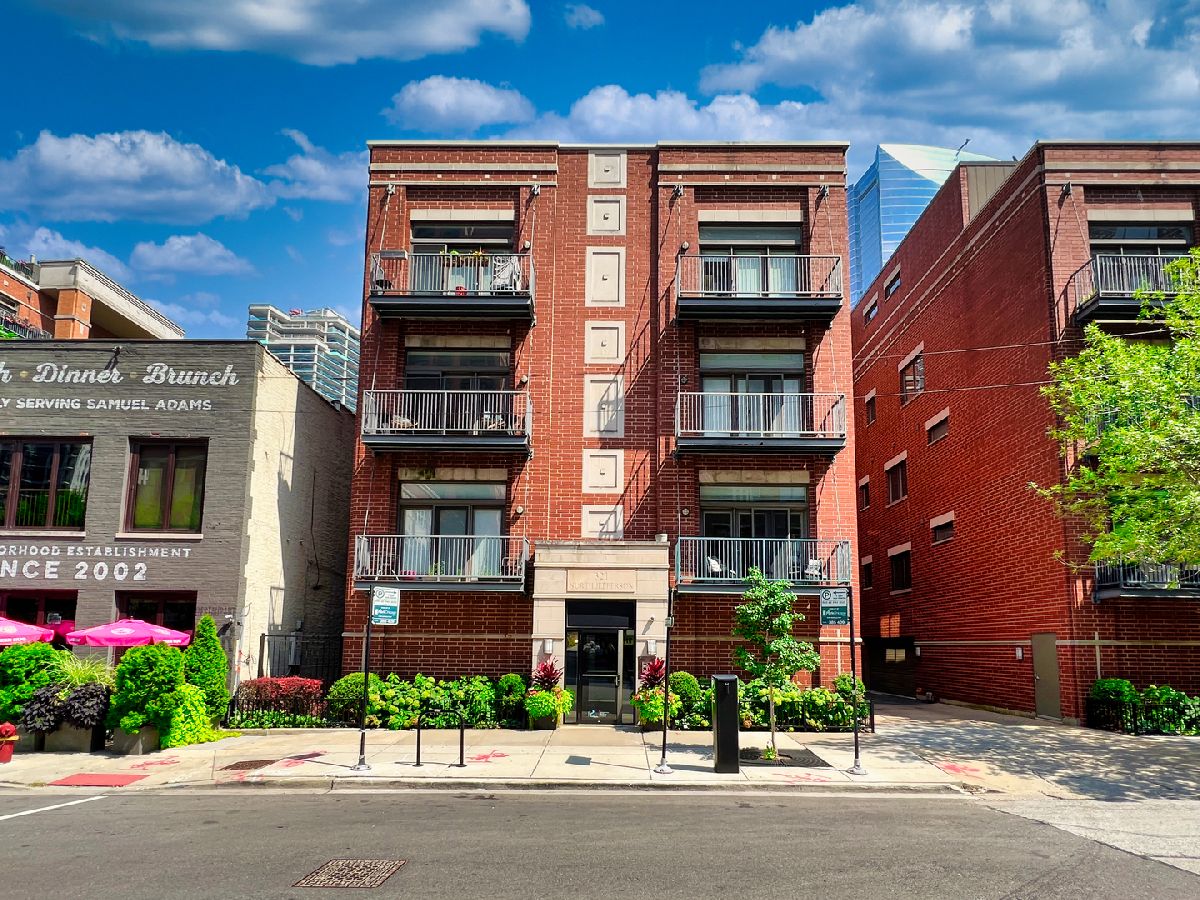 Condos & Townhomes Sold Fulton Station Chicago Illinois, 321 Jefferson