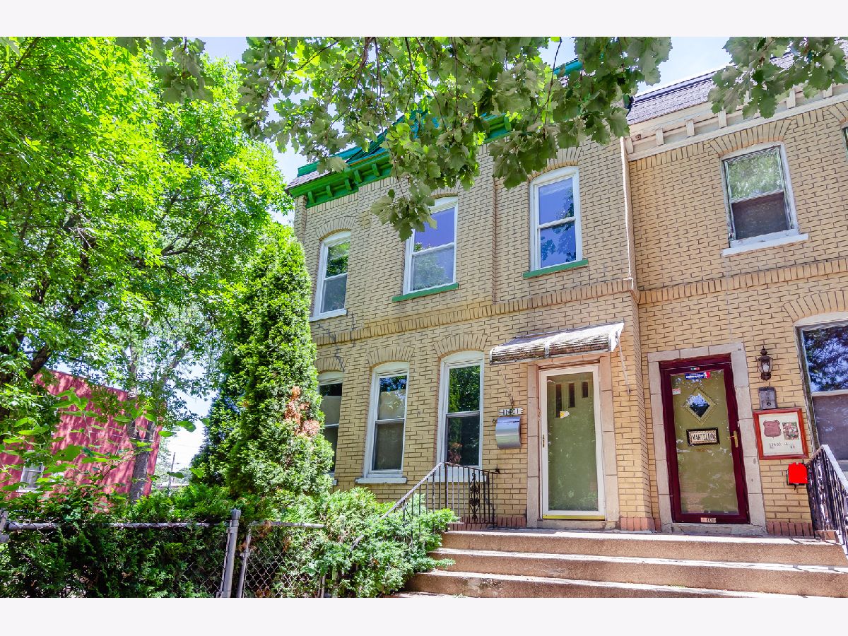  Rented Chicago Illinois, 11401 Saint Lawrence