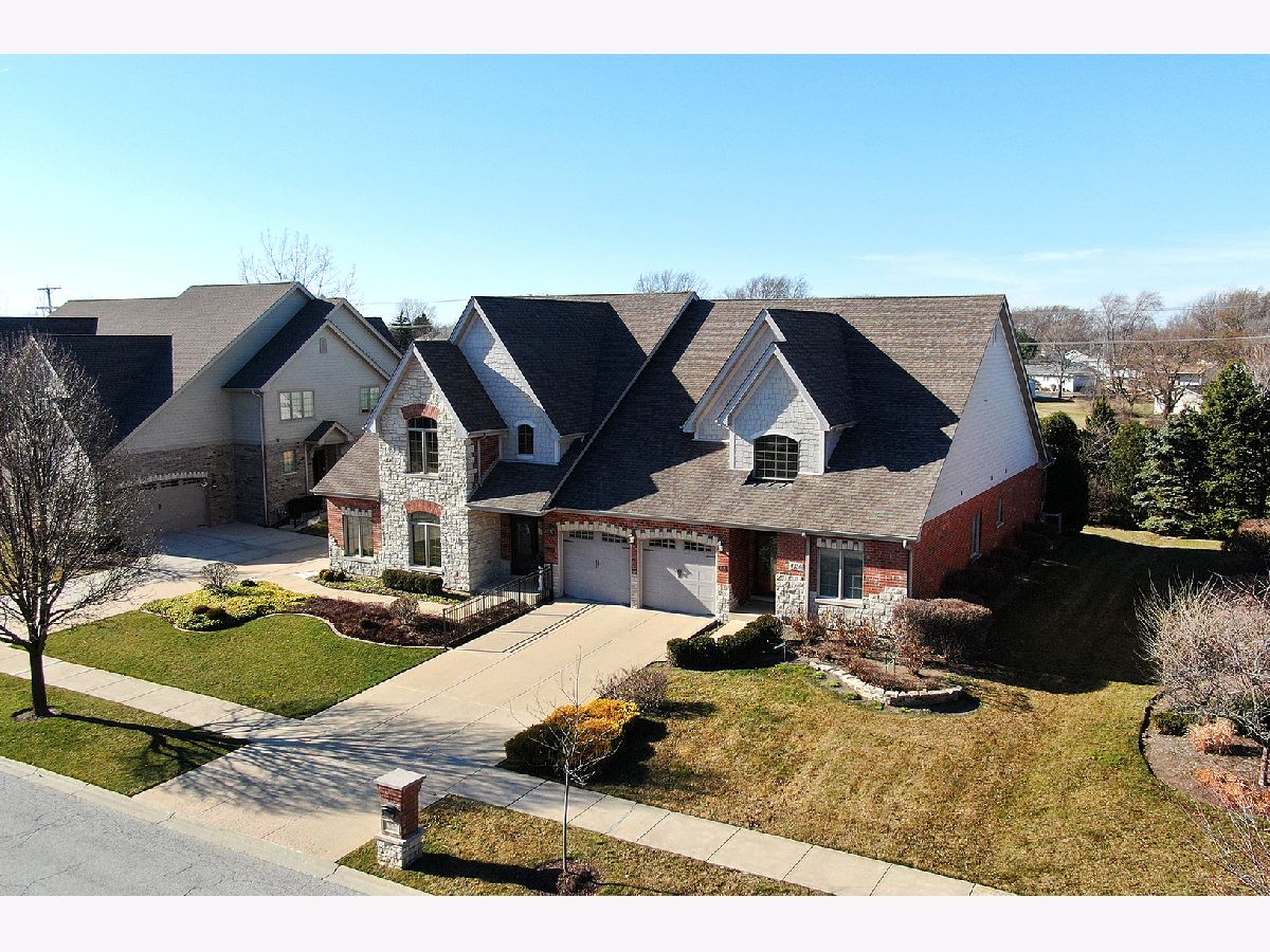 Townhomes & Condos & Homes Sold Folkers Estates Frankfort Illinois, 9856 Folkers