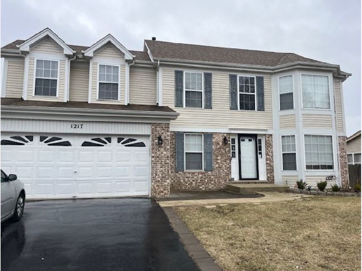 Homes Rented Keele Farms Carpentersville Illinois, 1217 Mayfair
