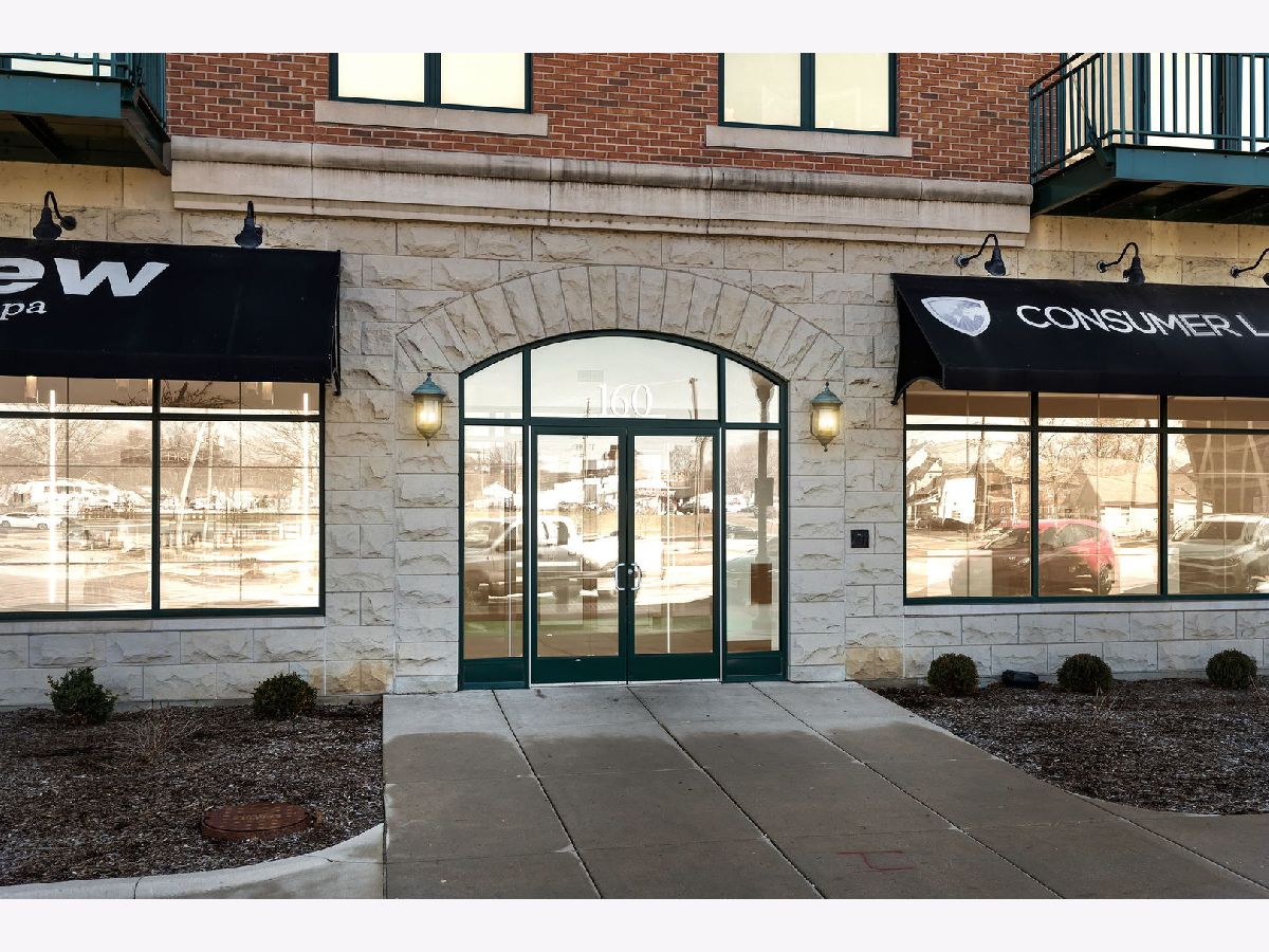 Condominiums Sold Riverstreet Plaza Aurora Illinois, 160 River