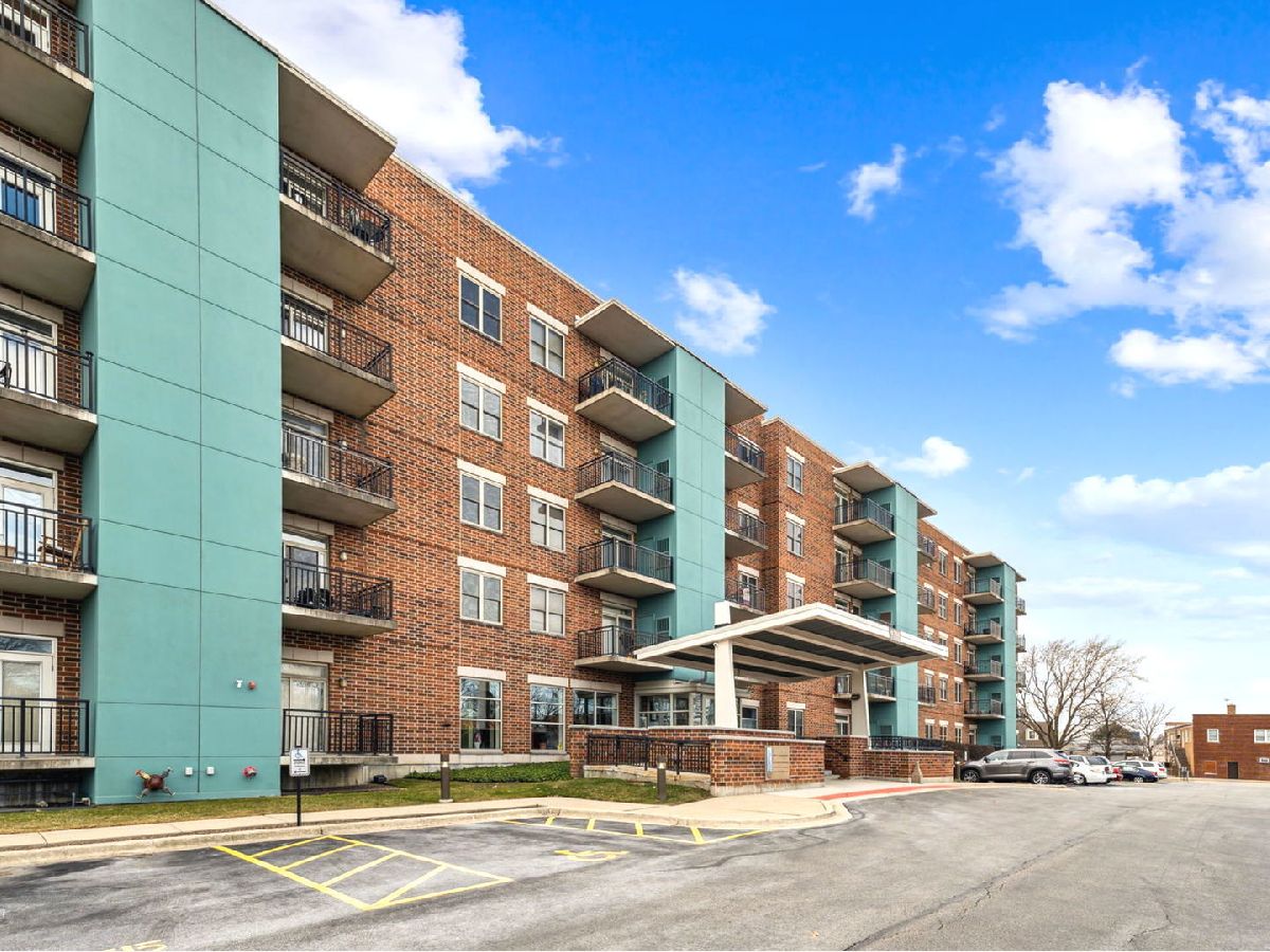 Condominiums & Homes Sold Grace Park Schiller Park Illinois, 9355 Irving Park