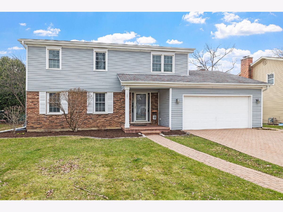Homes Sold Olympic Terrace Naperville Illinois, 157 Tanoak