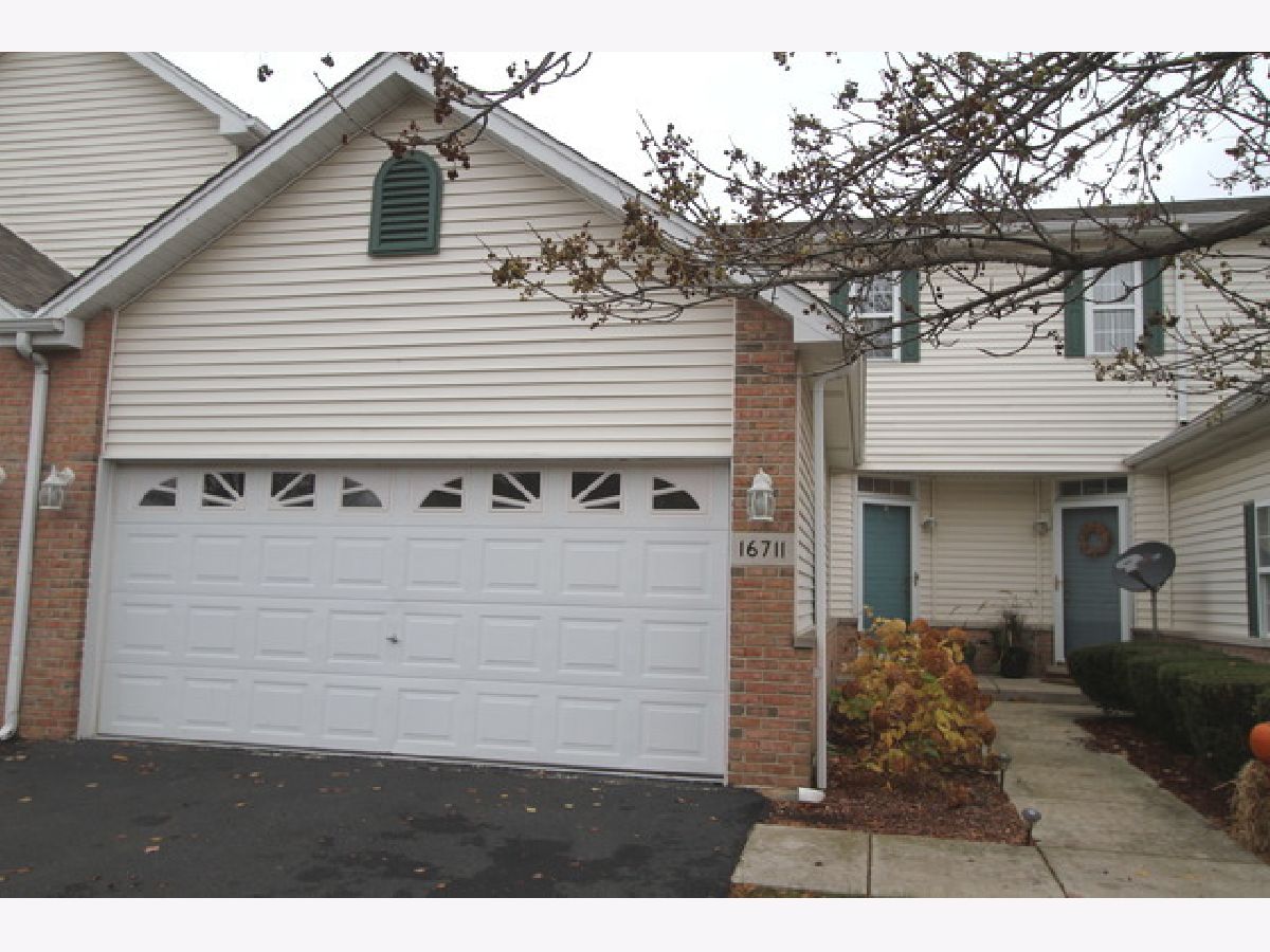 Townhomes Sold Pueblo Point Lockport Illinois, 16711 Sunset Ridge