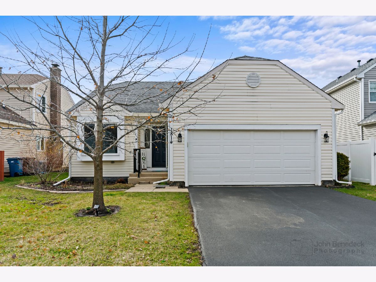 Homes Sold Farmington Glen Hanover Park Illinois, 1814 Grosse Pointe