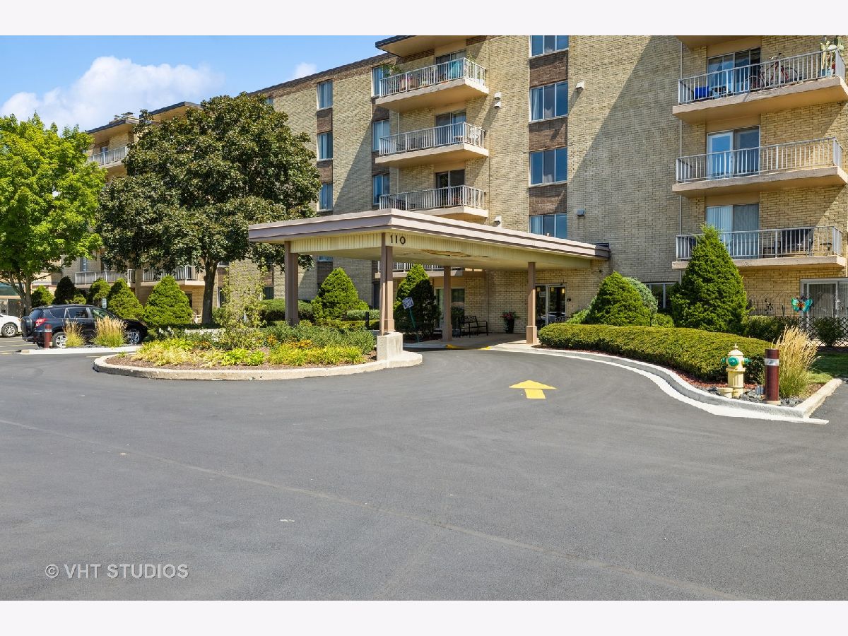 Condominiums Sold Royal York Elmhurst Illinois, 110 Butterfield