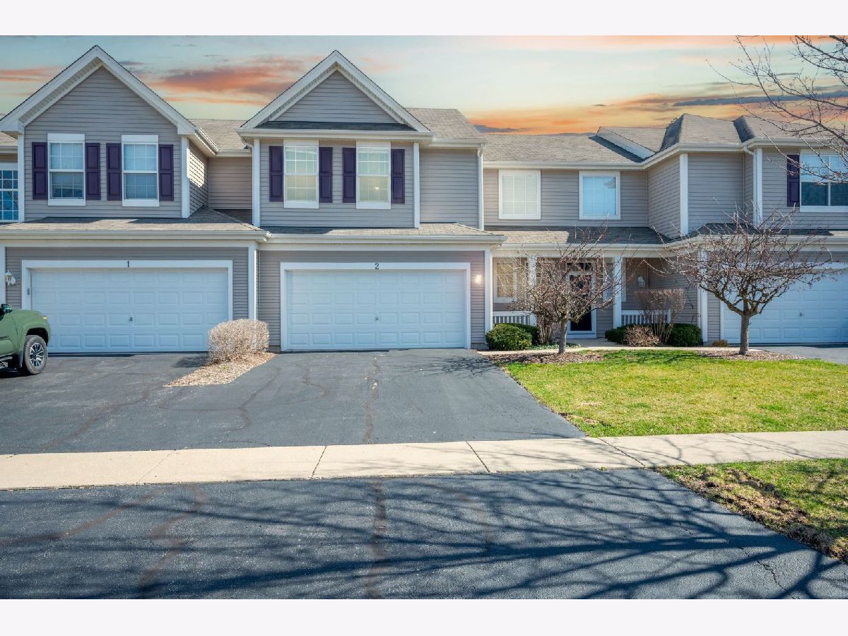 Townhomes & Condos Sold Summit Enclave Dekalb Illinois, 1546 Reserve