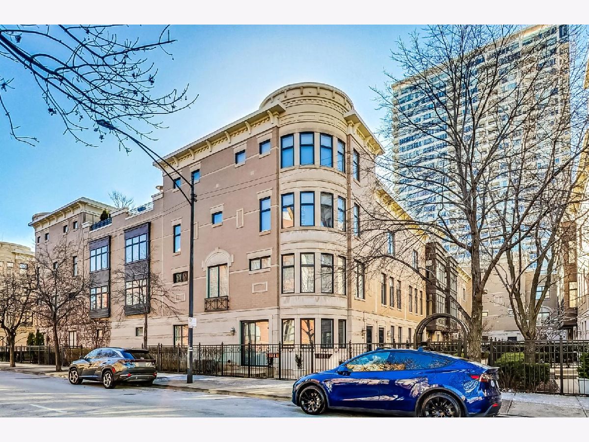 Townhomes Sold Kensington Park Ii Chicago Illinois, 1708 Indiana