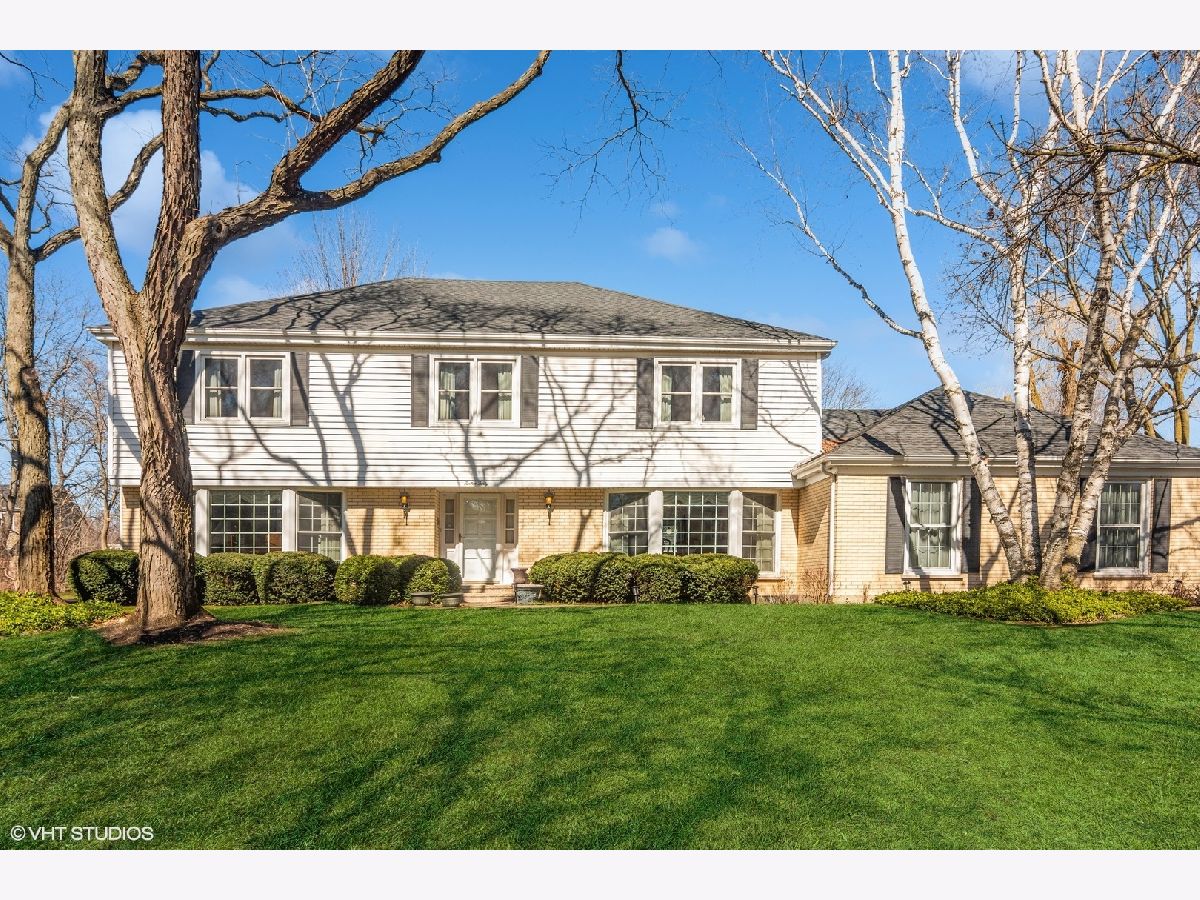 Homes Sold Willow Walk Palatine Illinois, 1240 Crooked Willow