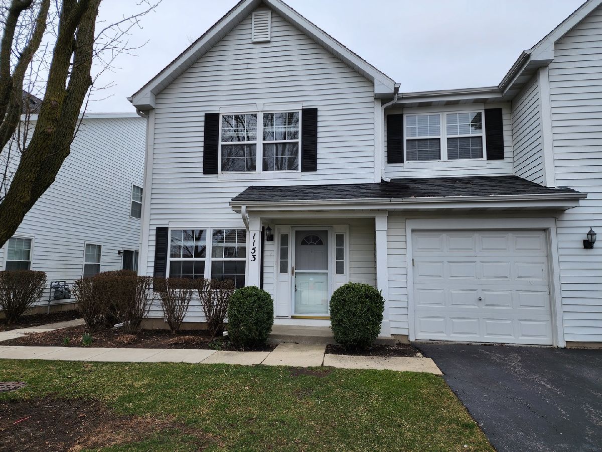 Townhomes & Condos & Homes Sold Lakewood Village Mundelein Illinois, 1153 Orleans