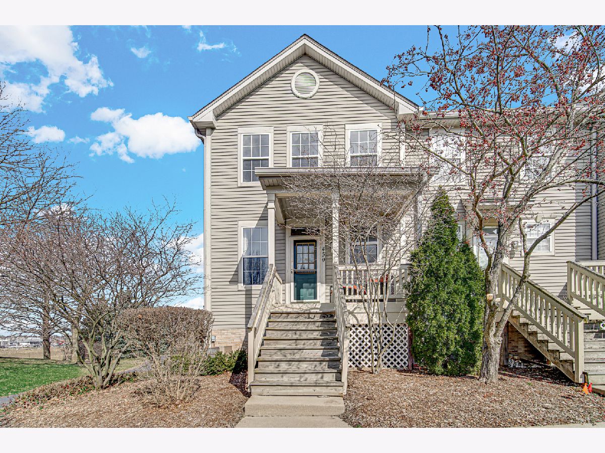 Townhomes & Condos Sold Fieldstone Elgin Illinois, 450 Littleton