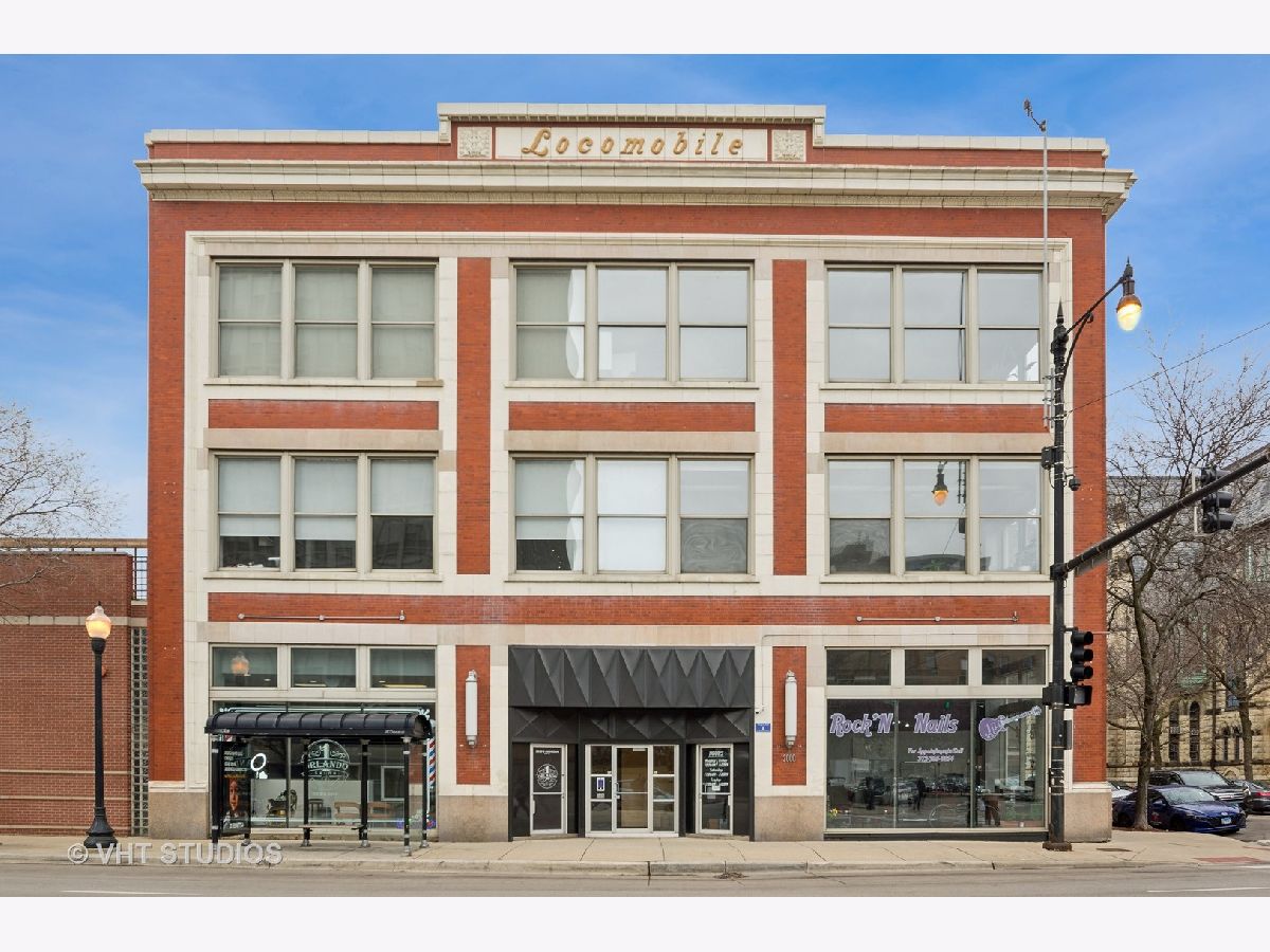 Condominiums Sold Locomobile Lofts Chicago Illinois, 2000 Michigan