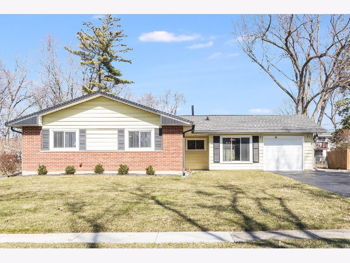 Homes Sold Butterfield Lombard Illinois, 21W256 Briarcliff