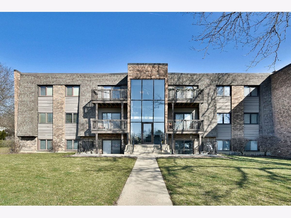 Condominiums Sold Drake Terrace Wheaton Illinois, 1480 Stonebridge