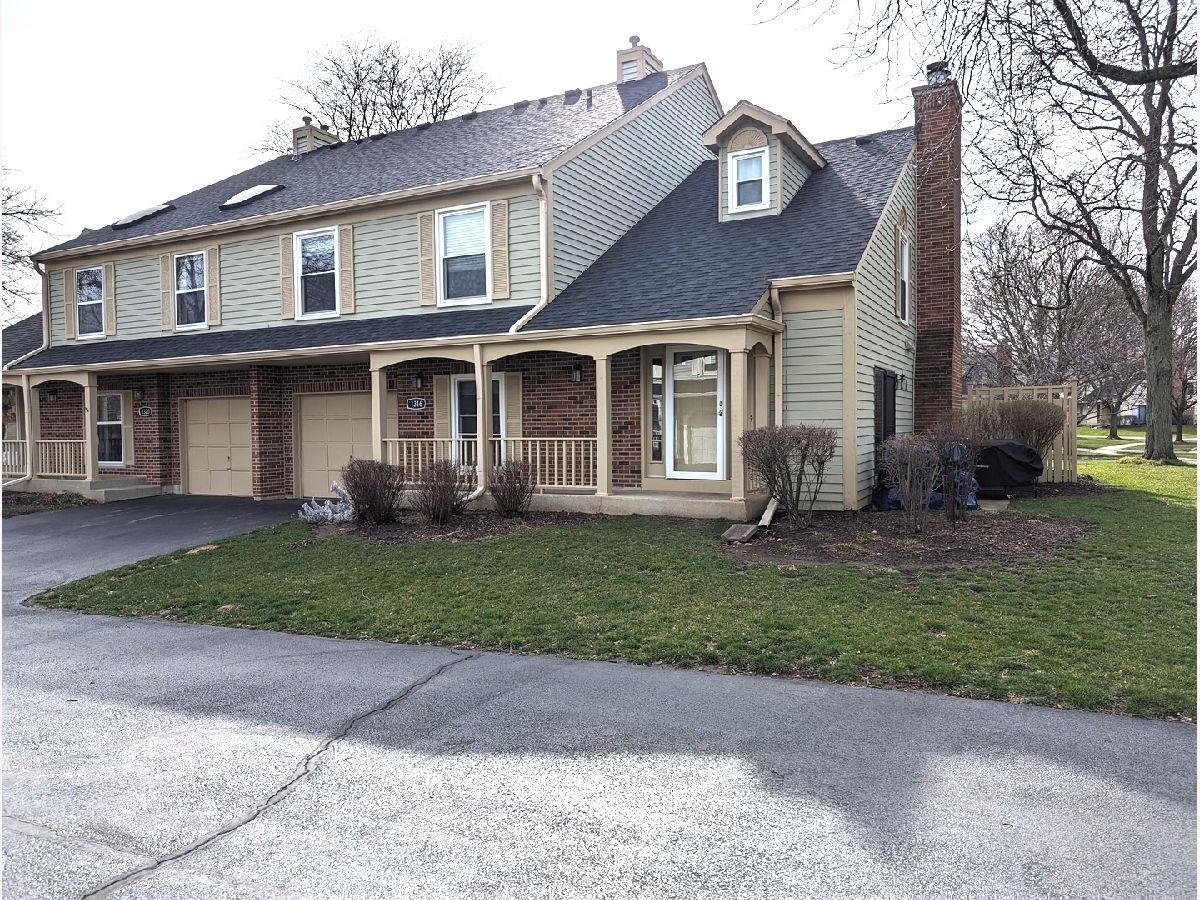 Townhomes & Condos Sold Terraces Of Brookdale Naperville Illinois, 1316 Queensgreen